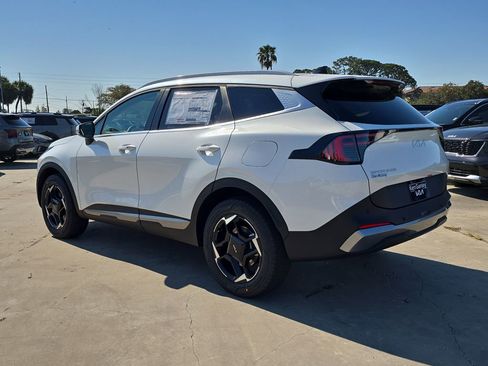 New 2026 Kia Sportage EX AWD/4WD image 6