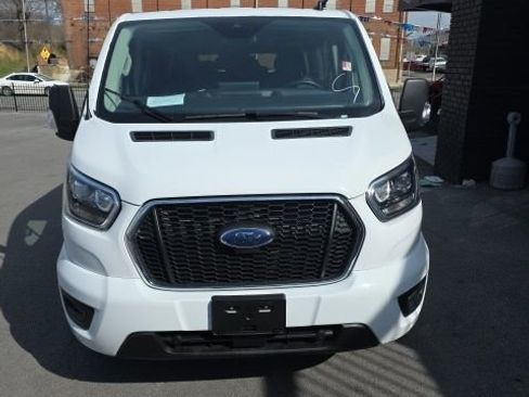 Used 2023 Ford Transit 350 XLT image 2