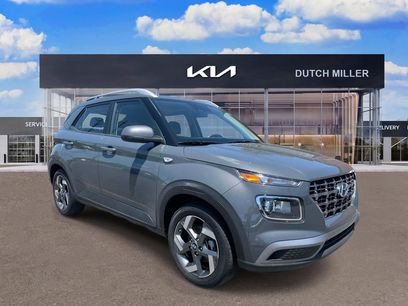 Used 2025 Hyundai Venue SEL