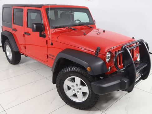Used 2017 Jeep Wrangler Unlimited Sport w/ Quick Order Package 24S AWD/4WD image 13