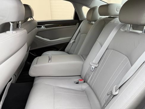 Used 2017 Genesis G80 3.8 image 59