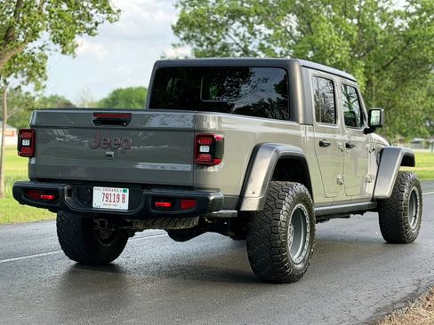 Used 2020 Jeep Gladiator Rubicon AWD/4WD image 5