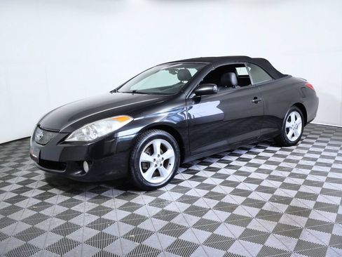 Used 2004 Toyota Solara SLE FWD image 5