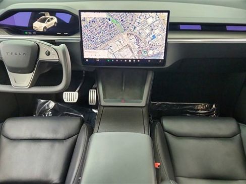 Used 2022 Tesla Model X Plaid image 90
