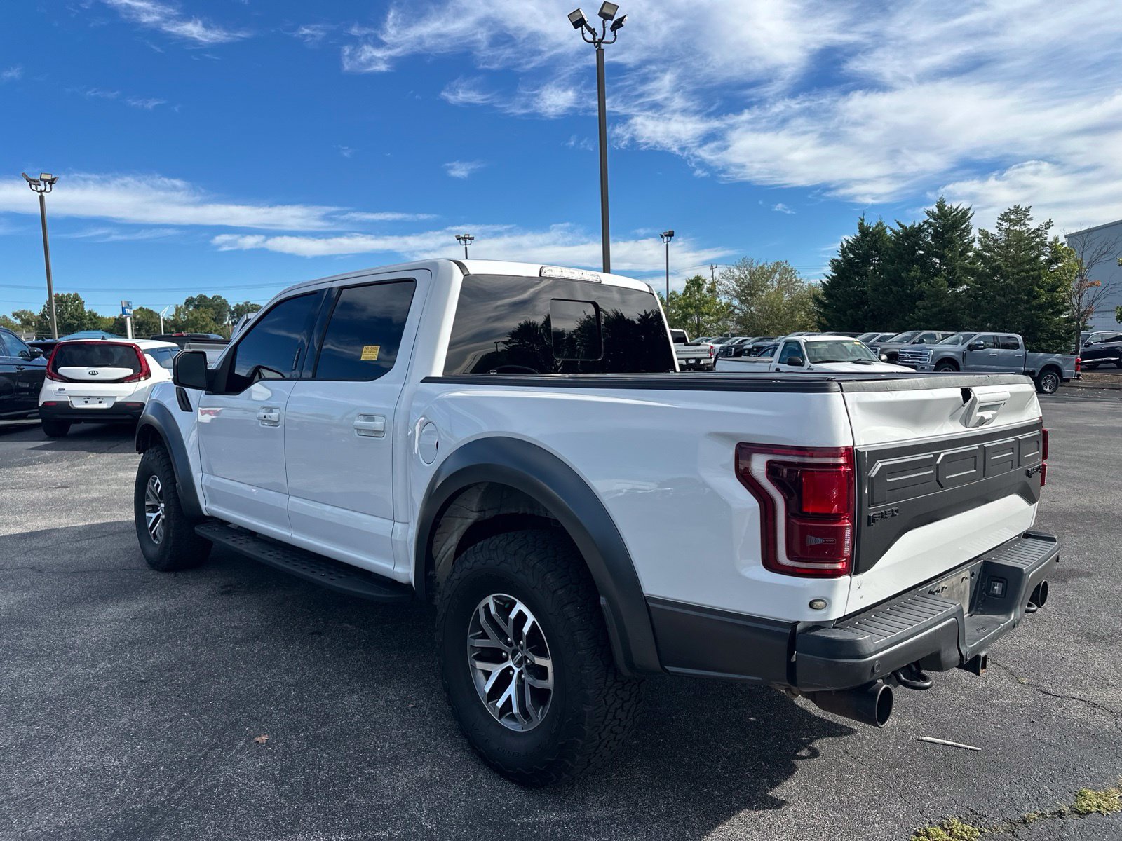 Used 2018 Ford F150 Raptor w/ Equipment Group 802A Luxury AWD/4WD image 7