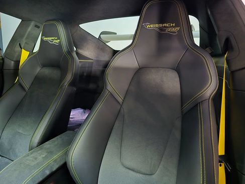 Certified 2025 Porsche 911 GT3 RS RWD image 27