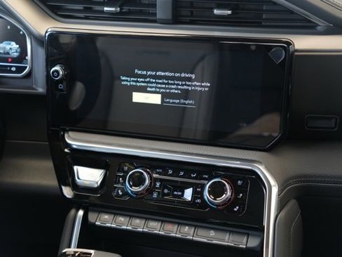 New 2025 GMC Sierra 1500 Denali w/ Technology Package image 13