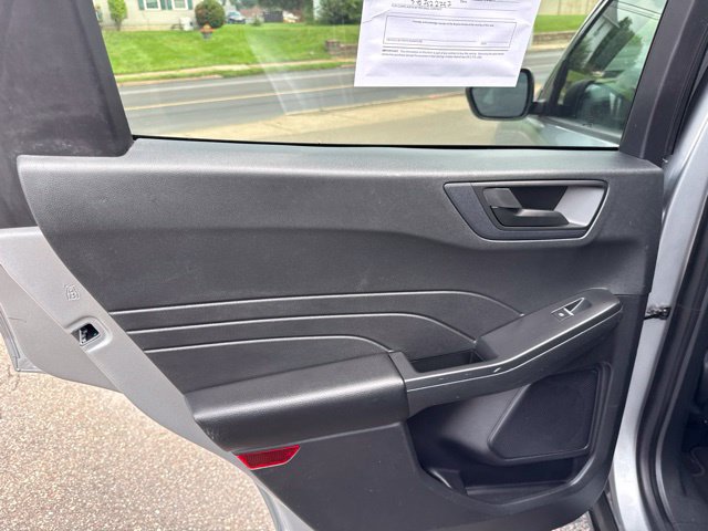 Certified 2022 Ford Escape SE AWD/4WD image 34