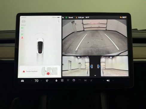 Used 2022 Tesla Model Y Performance image 25