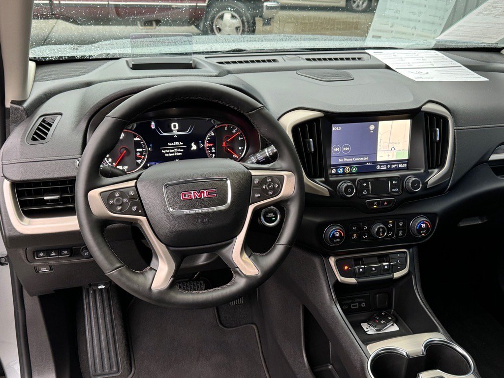 Used 2024 GMC Terrain Denali AWD/4WD image 11