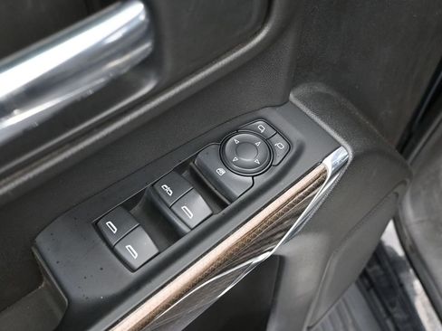 Used 2019 Chevrolet Silverado 1500 LT image 22