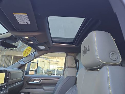 Used 2024 Chevrolet Silverado 2500 ZR2 w/ ZR2 Bison Edition image 27