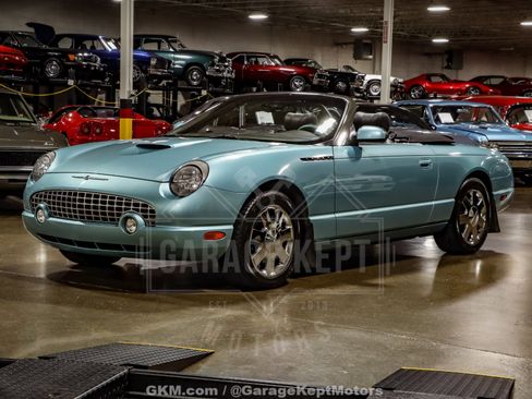 Used 2002 Ford Thunderbird Deluxe image 79