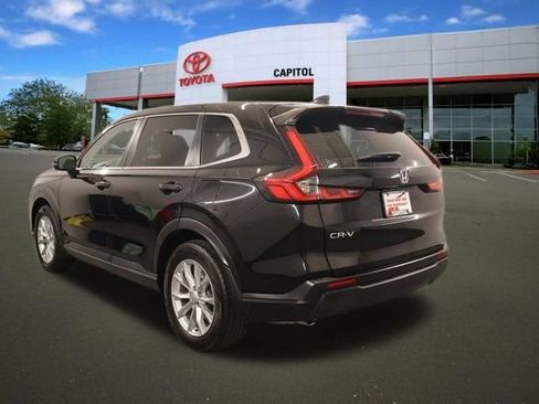 Used 2024 Honda CR-V EX image 5