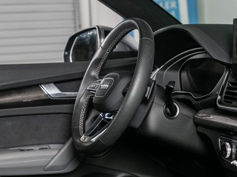 Used 2023 Audi SQ5 Prestige w/ Prestige Package image 36