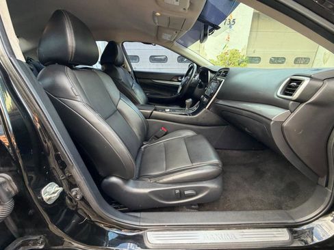 Used 2017 Nissan Maxima 3.5 SV FWD image 36