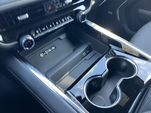 New 2026 Chevrolet Tahoe Premier w/ Sun And Tow Package image 28