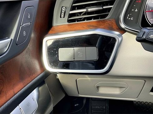 Used 2023 Audi A6 Premium Plus w/ Premium Plus Package image 26