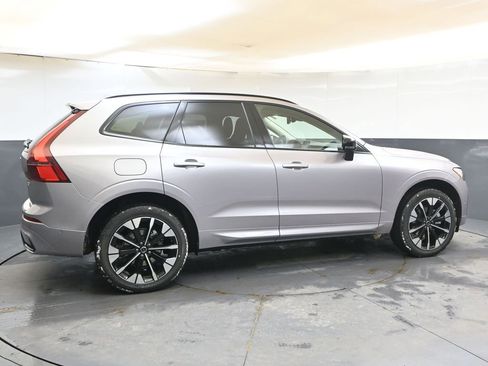 New 2026 Volvo XC60 B5 Plus w/ Protection Package Premier image 6