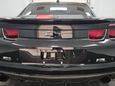 Used 2012 Chevrolet Camaro SS w/ 45th Anniversary Package RWD image 5