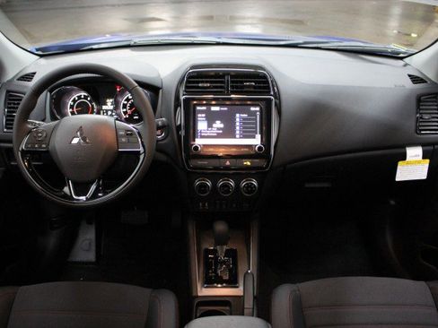 New 2026 Mitsubishi Outlander Sport SE image 19