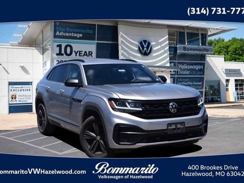 Certified 2023 Volkswagen Atlas Cross Sport SEL R-Line AWD/4WD image 1