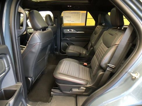 New 2026 Ford Explorer ST-Line image 20