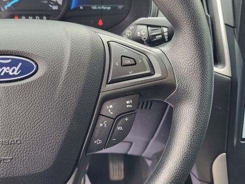 Certified 2022 Ford Edge SE image 28