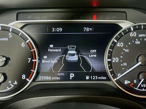 Certified 2023 Nissan Rogue SL w/ SL Premium Package AWD/4WD image 13