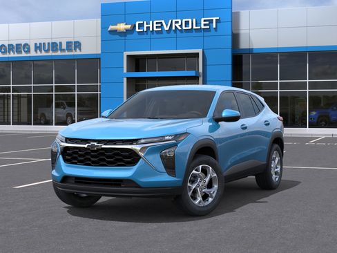 New 2026 Chevrolet Trax LS w/ LS Convenience Package FWD image 49
