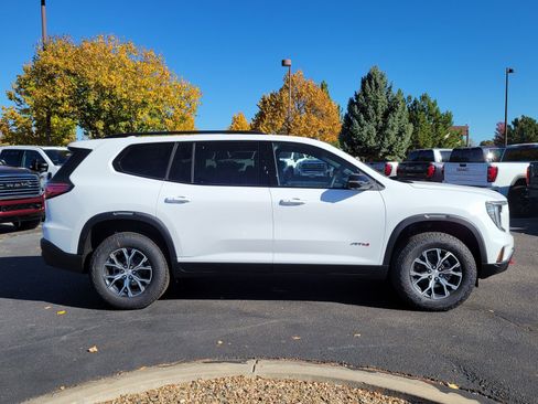 New 2026 GMC Acadia AT4 image 2