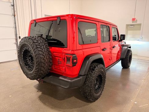 Used 2022 Jeep Wrangler Unlimited Sport AWD/4WD image 5