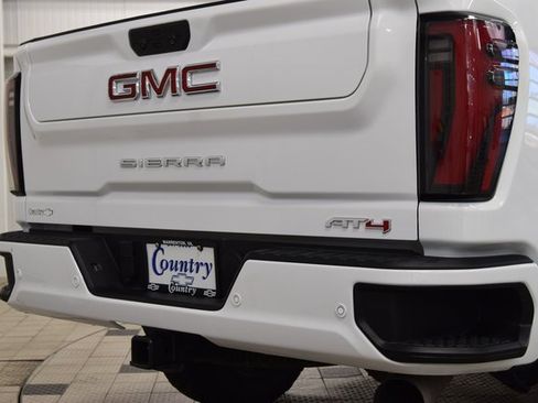 Used 2024 GMC Sierra 2500 AT4 w/ AT4 Preferred Package image 26