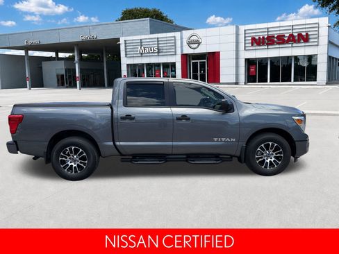 Certified 2023 Nissan Titan SV w/ SV Convenience Package RWD image 2