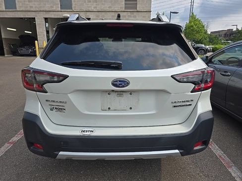 Used 2023 Subaru Outback Touring XT AWD/4WD image 7