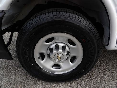Used 2025 Chevrolet Express 3500 LS RWD image 53