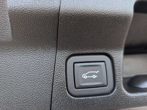 Used 2023 GMC Acadia AT4 w/ Technology Package AWD/4WD image 49
