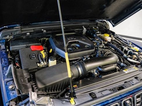 Used 2025 Jeep Wrangler Unlimited Rubicon AWD/4WD image 67