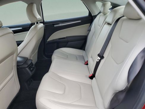 Used 2015 Ford Fusion Energi Titanium w/ Driver Assist Package image 11