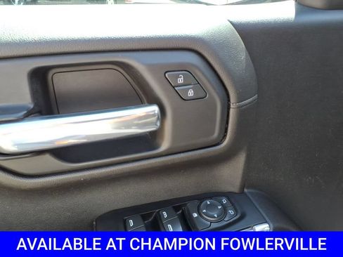 Used 2019 Chevrolet Silverado 1500 LT w/ All-Star Edition AWD/4WD image 11