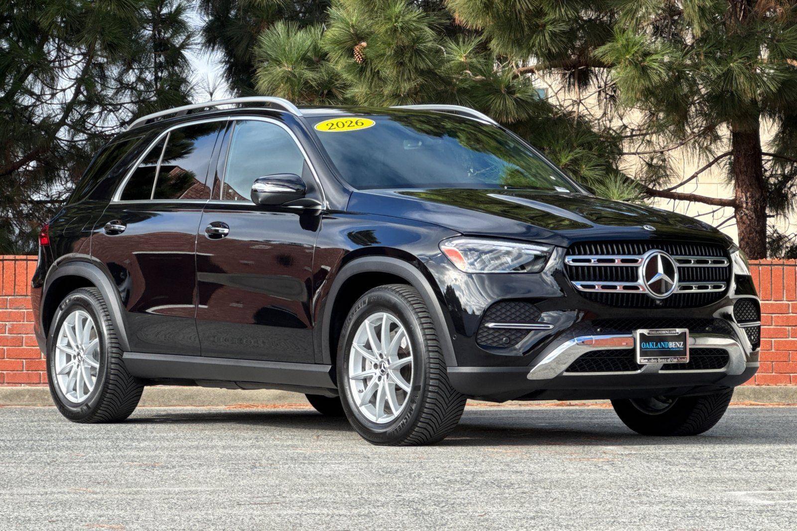 Certified 2026 Mercedes-Benz GLE 350 4MATIC image 2