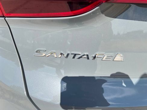 Used 2023 Hyundai Santa Fe SEL FWD image 12