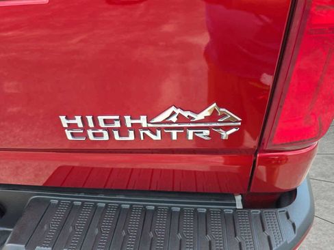 Used 2023 Chevrolet Silverado 2500 High Country w/ Z71 Off-Road Package AWD/4WD image 8