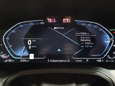 Used 2021 BMW 330e xDrive w/ Executive Package image 8