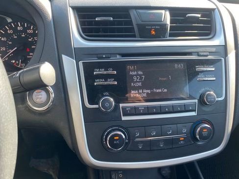 Used 2017 Nissan Altima 2.5 SR FWD image 24