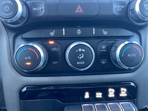 Used 2022 RAM 1500 Big Horn image 15