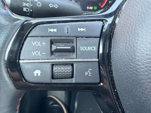 Used 2024 Honda HR-V Sport image 13