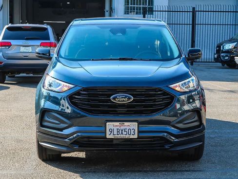 Used 2023 Ford Edge SE w/ Black Appearance Package AWD/4WD image 3