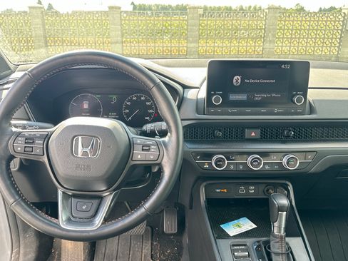 Used 2023 Honda CR-V Sport image 11