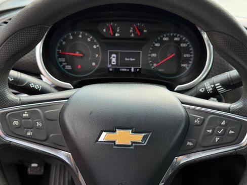 Used 2020 Chevrolet Malibu LT FWD image 20